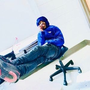 Meet your Posher, Stephon